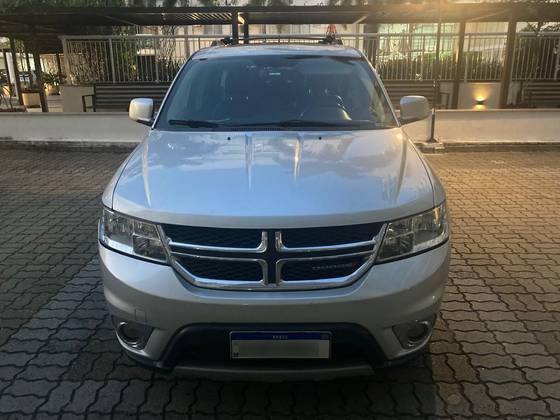 DODGE JOURNEY 3.6 RT V6 GASOLINA 4P AUTOMÁTICO DODGE JOURNEY 3.6 RT V6 GASOLINA 4P AUTOMÁTICO